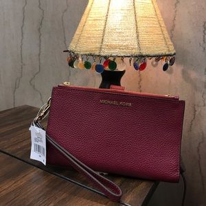 MICHAEL Michael Kors Leather Phone Wristlet